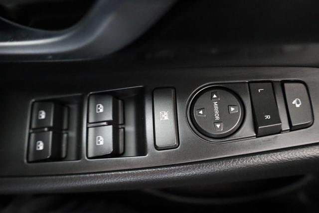 Hyundai i30 N Line 1.5 T-GDI DCT Fastback N-LINE, Navi, 18-Zoll, Kamera, LED, Winter 