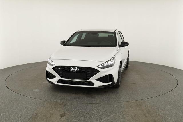 Hyundai i30 N Line 1.5 T-GDI DCT Fastback N-LINE, Navi, 18-Zoll, Kamera, LED, Winter 