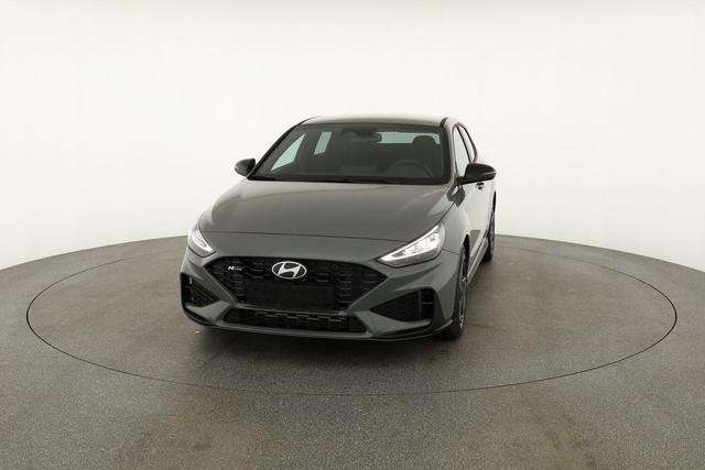 Hyundai i30 N Line 1.5 T-GDI DCT Fastback N-LINE, Navi, 18-Zoll, Kamera, LED, Winter 