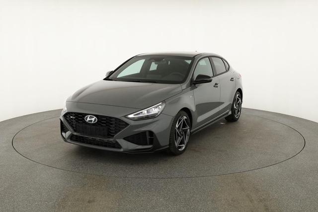 Hyundai i30 N Line 1.5 T-GDI DCT Fastback N-LINE, Navi, 18-Zoll, Kamera, LED, Winter 