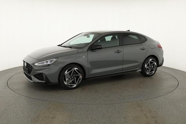 Hyundai i30 N Line 1.5 T-GDI DCT Fastback N-LINE, Navi, 18-Zoll, Kamera, LED, Winter 