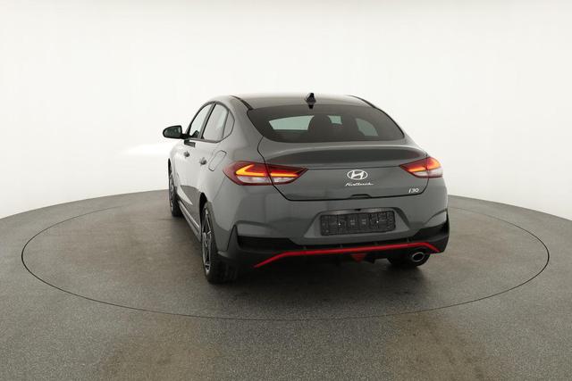 Hyundai i30 N Line 1.5 T-GDI DCT Fastback N-LINE, Navi, 18-Zoll, Kamera, LED, Winter 