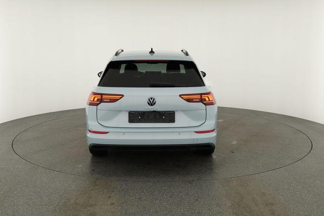 Volkswagen Golf VIII Variant 1.5 eTSI DSG Life, AHK, LED, easyOpen, Kamera, 3-J Garantie 