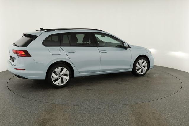 Volkswagen Golf VIII Variant 1.5 eTSI DSG Life, AHK, LED, easyOpen, Kamera, 3-J Garantie 