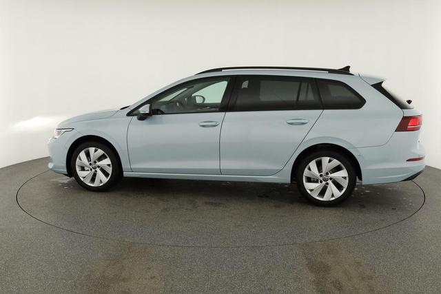 Volkswagen Golf VIII Variant 1.5 eTSI DSG Life, AHK, LED, easyOpen, Kamera, 3-J Garantie 