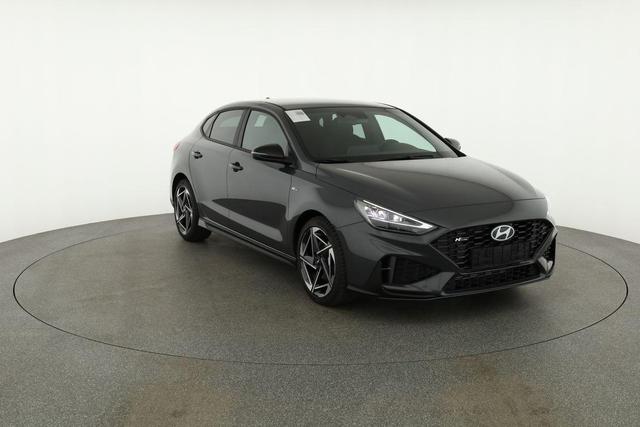 Hyundai i30 N Line 1.5 T-GDI DCT Fastback N-LINE, Navi, 18-Zoll, Kamera, LED, Winter 