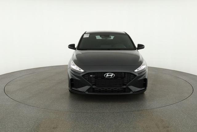 Hyundai i30 N Line 1.5 T-GDI DCT Fastback N-LINE, Navi, 18-Zoll, Kamera, LED, Winter 