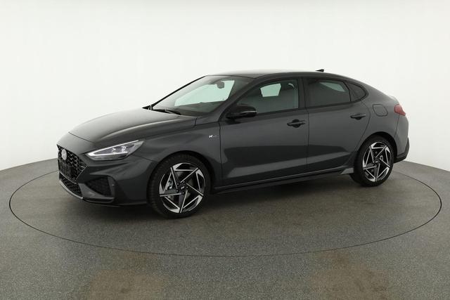 Hyundai i30 N Line 1.5 T-GDI DCT Fastback N-LINE, Navi, 18-Zoll, Kamera, LED, Winter 