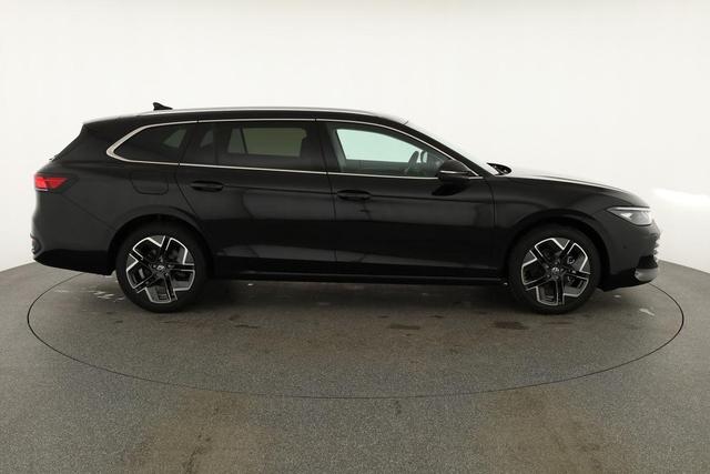 Volkswagen Passat Variant 1.5 eTSI 110 kW Business DSG Business, AHK, Side, 18 Zoll, ergoActive 