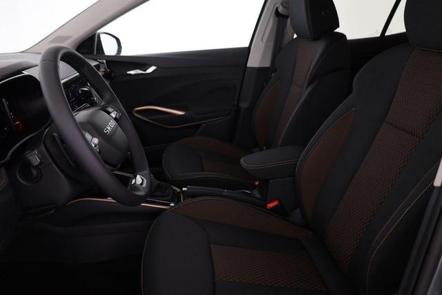 Skoda Fabia Selection 1.0 TSI DSG 130 Jahre, Kamera, Side, Winter, Ladeboden, 5-J Garantie 
