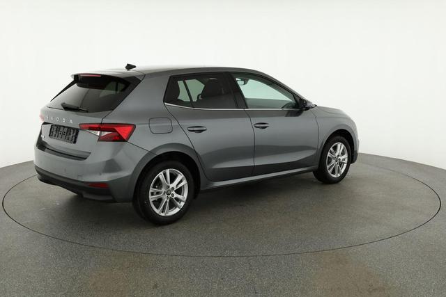 Skoda Fabia Selection 1.0 TSI DSG 130 Jahre, Kamera, Side, Winter, Ladeboden, 5-J Garantie 