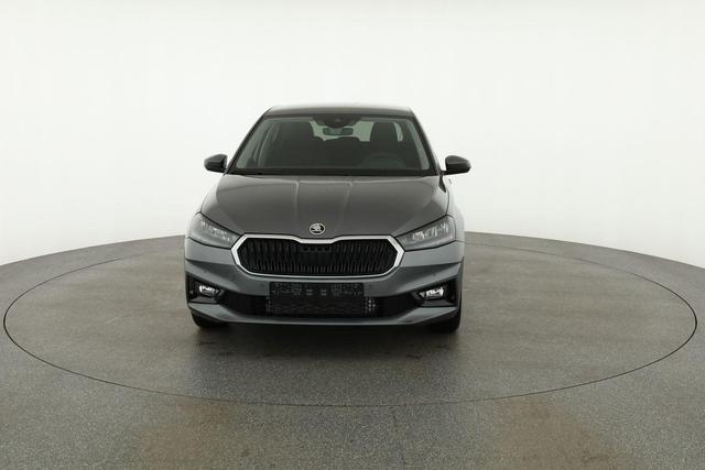 Skoda Fabia Selection 1.0 TSI DSG 130 Jahre, Kamera, Side, Winter, Ladeboden, 5-J Garantie 