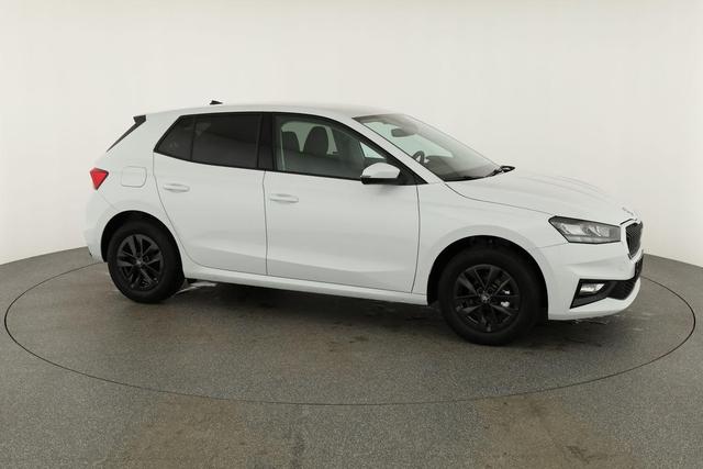 Skoda Fabia Selection 1.0 TSI 130 Jahre, Kamera. 15-Zoll schwarz, Winterpaket 