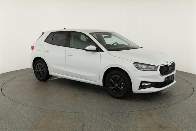 Skoda Fabia Selection 1.0 TSI 130 Jahre, Kamera. 15-Zoll schwarz, Winterpaket 