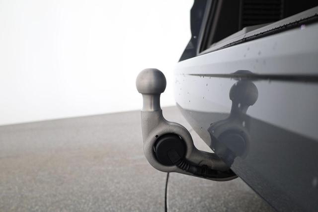 Volkswagen T7 Multivan Edition lang TDI DSG LÜ, 7-Sitzer, AHK, 19-Zoll, Area, Navi 
