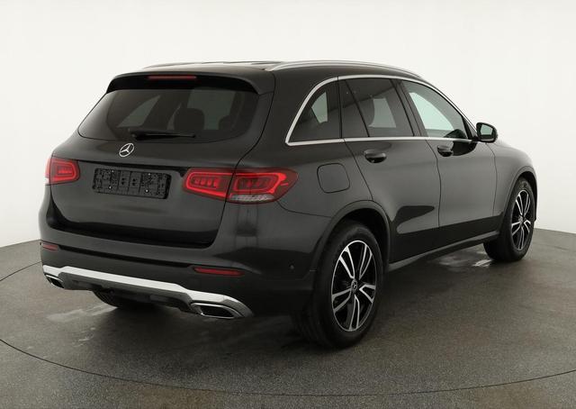 Mercedes-Benz GLC 220 d 4Matic (253.915) 220d 4Matic, LED, AHK, Kamera, Navi, el. Heckklappe 