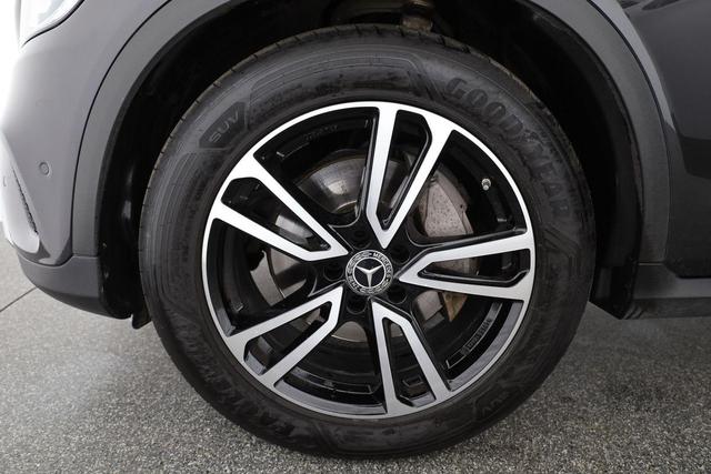 Mercedes-Benz GLC 220 d 4Matic (253.915) 220d 4Matic, LED, AHK, Kamera, Navi, el. Heckklappe 
