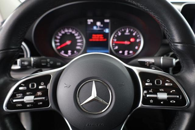 Mercedes-Benz GLC 220 d 4Matic (253.915) 220d 4Matic, LED, AHK, Kamera, Navi, el. Heckklappe 