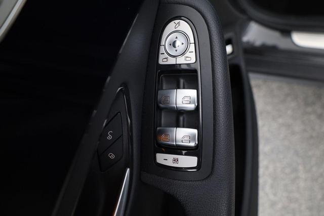 Mercedes-Benz GLC 220 d 4Matic (253.915) 220d 4Matic, LED, AHK, Kamera, Navi, el. Heckklappe 