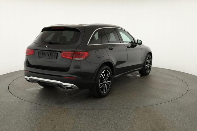 Mercedes-Benz GLC 220 d 4Matic (253.915) 220d 4Matic, LED, AHK, Kamera, Navi, el. Heckklappe 