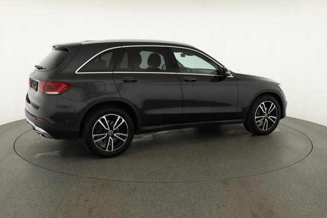 Mercedes-Benz GLC 220 d 4Matic (253.915) 220d 4Matic, LED, AHK, Kamera, Navi, el. Heckklappe 
