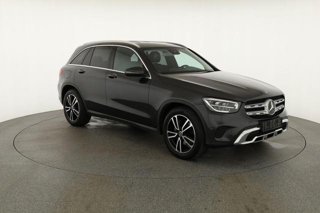 Mercedes-Benz GLC 220 d 4Matic (253.915) 220d 4Matic, LED, AHK, Kamera, Navi, el. Heckklappe 