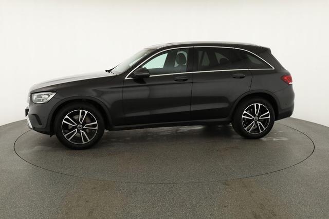 Mercedes-Benz GLC 220 d 4Matic (253.915) 220d 4Matic, LED, AHK, Kamera, Navi, el. Heckklappe 