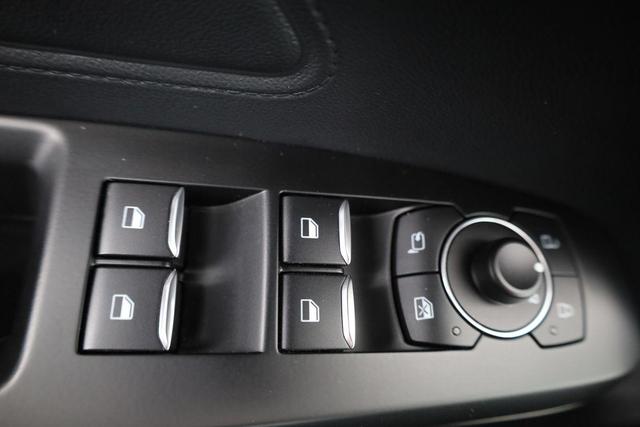 Ford Focus ST-Line 1.0 EcoBoost AT ST-Line, Navi, LED, Winterpaket 