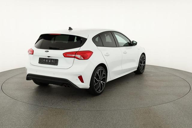 Ford Focus ST-Line 1.0 EcoBoost AT ST-Line, Navi, LED, Winterpaket 