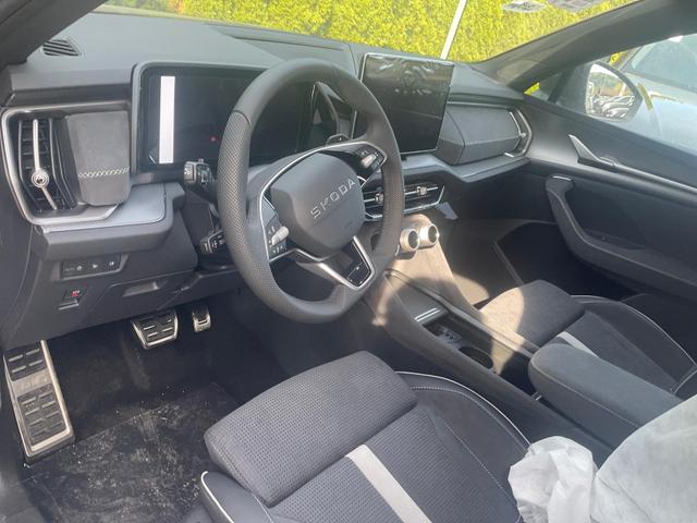 Skoda Kodiaq - 1.5 TSI iV 150kW Sportline Sportline, AHK, Matrix, Navi, Kamera, sofort Vorlauffahrzeuge