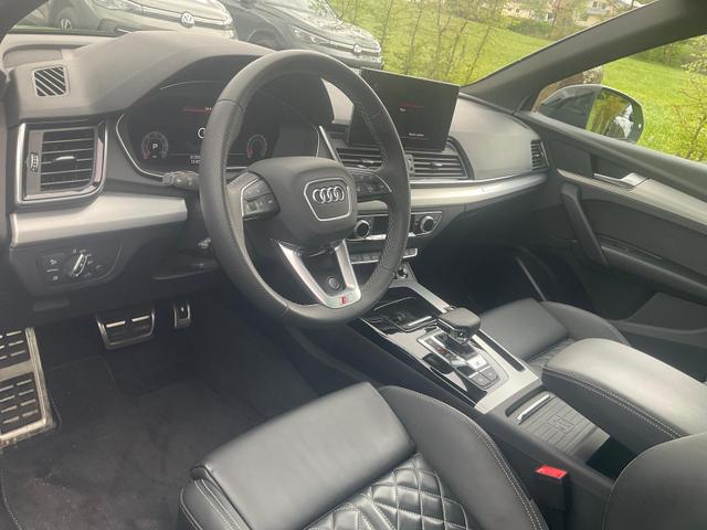 Audi SQ5 - 3.0 TDI quattro basis Sportback V6 quattro, Pano, Standheizung, Matrix