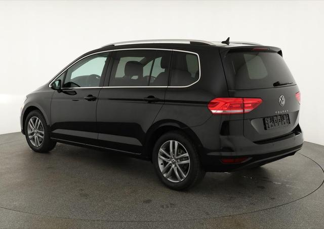 Volkswagen Touran Comfortline BMT/Start-Stopp 1.5 TSI DSG Comfortline, 7-Sitzer, AHK, easyOpen, Navi, Winterpaket 
