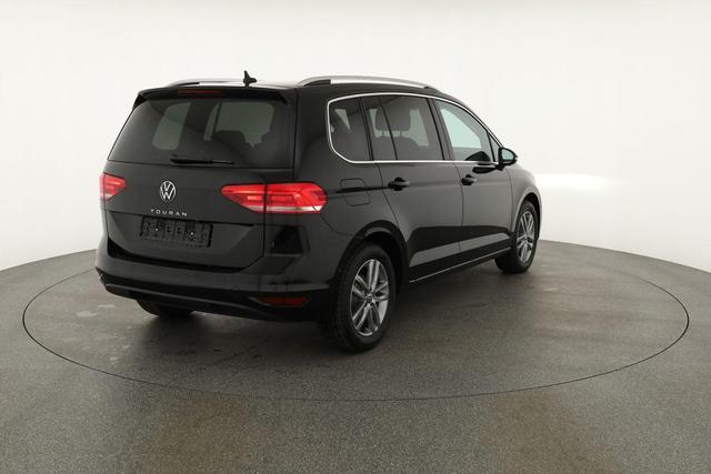 Volkswagen Touran Comfortline BMT/Start-Stopp 1.5 TSI DSG Comfortline, 7-Sitzer, AHK, easyOpen, Navi, Winterpaket 