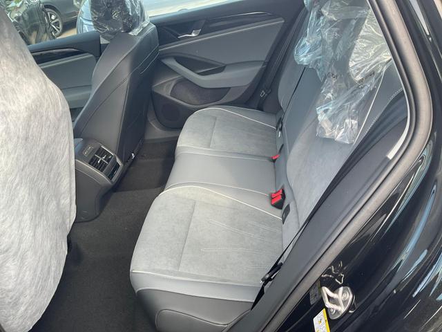 Volkswagen Passat Variant 1.5 TSI eHybrid 150 kW Business Business, AHK, Navi, Winterpaket, sofort 