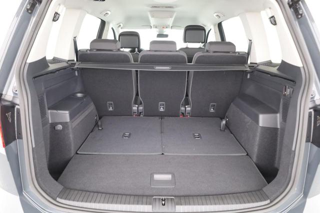 Volkswagen Touran Comfortline BMT/Start-Stopp 1.5 TSI DSG Comfortline, 7-Sitzer, AHK, easyOpen, Navi, Winterpaket 