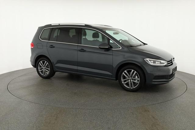 Volkswagen Touran Comfortline BMT/Start-Stopp 1.5 TSI DSG Comfortline, 7-Sitzer, AHK, easyOpen, Navi, Winterpaket 