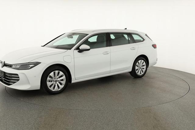 Volkswagen Passat Variant 1.5 TSI eHybrid 150 kW Business Business, AHK, Navi, Winterpaket, sofort 