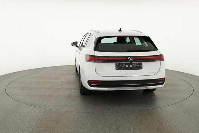 Volkswagen Passat Variant 1.5 TSI eHybrid 150 kW Business Business, AHK, Navi, Winterpaket, sofort 