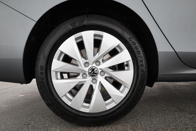 Volkswagen Passat Variant 1.5 TSI eHybrid 150 kW Business Business, AHK, Navi, Winterpaket, sofort 