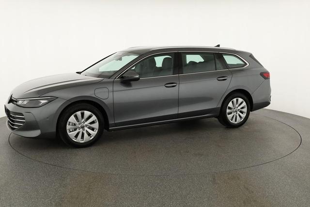 Volkswagen Passat Variant 1.5 TSI eHybrid 150 kW Business Business, AHK, Navi, Winterpaket, sofort 