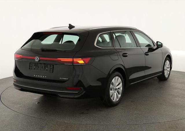 Volkswagen Passat Variant 1.5 TSI eHybrid 150 kW Business Business, AHK, Navi, Winterpaket, sofort 