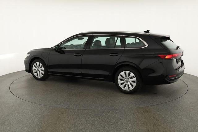 Volkswagen Passat Variant 1.5 TSI eHybrid 150 kW Business Business, AHK, Navi, Winterpaket, sofort 