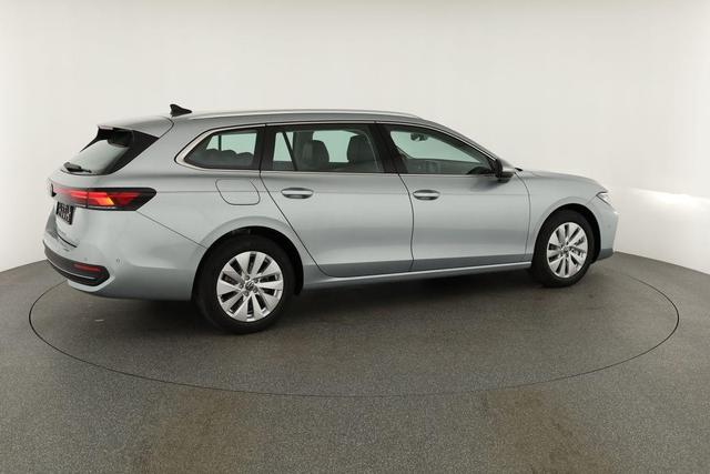 Volkswagen Passat Variant 1.5 TSI eHybrid 150 kW Business Business, AHK, Navi, Winterpaket, sofort 