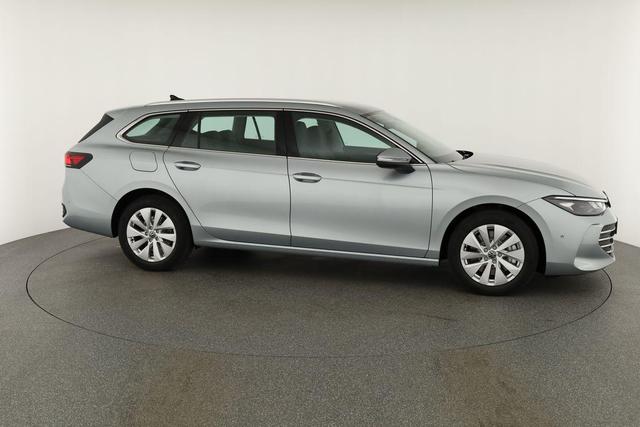 Volkswagen Passat Variant 1.5 TSI eHybrid 150 kW Business Business, AHK, Navi, Winterpaket, sofort 