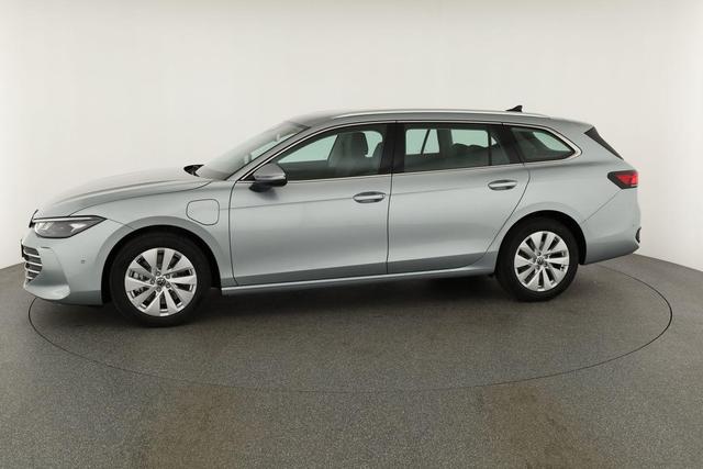 Volkswagen Passat Variant 1.5 TSI eHybrid 150 kW Business Business, AHK, Navi, Winterpaket, sofort 