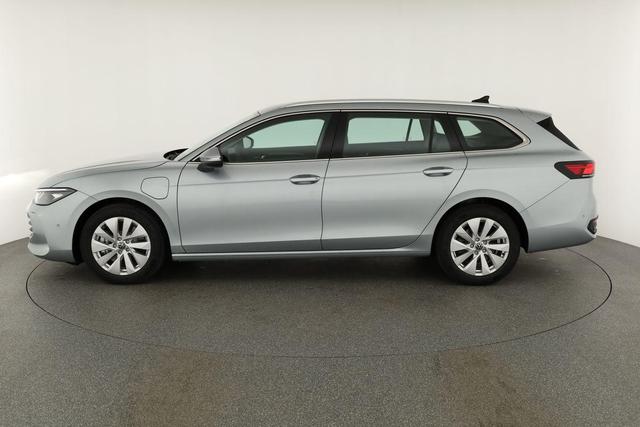 Volkswagen Passat Variant 1.5 TSI eHybrid 150 kW Business Business, AHK, Navi, Winterpaket, sofort 