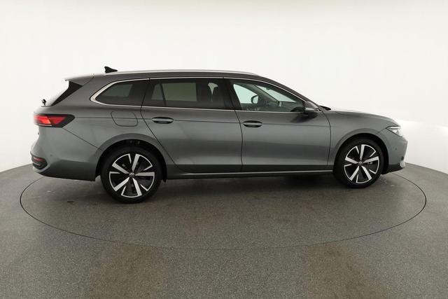 Volkswagen Passat Variant 1.5 TSI eHybrid 150 kW Business Business, HuD, 18-Zoll, Navi Pro, AHK, sofort 