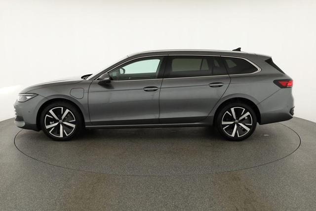 Volkswagen Passat Variant 1.5 TSI eHybrid 150 kW Business Business, HuD, 18-Zoll, Navi Pro, AHK, sofort 