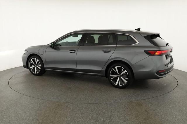 Volkswagen Passat Variant 1.5 TSI eHybrid 150 kW Business Business, HuD, 18-Zoll, Navi Pro, AHK, sofort 