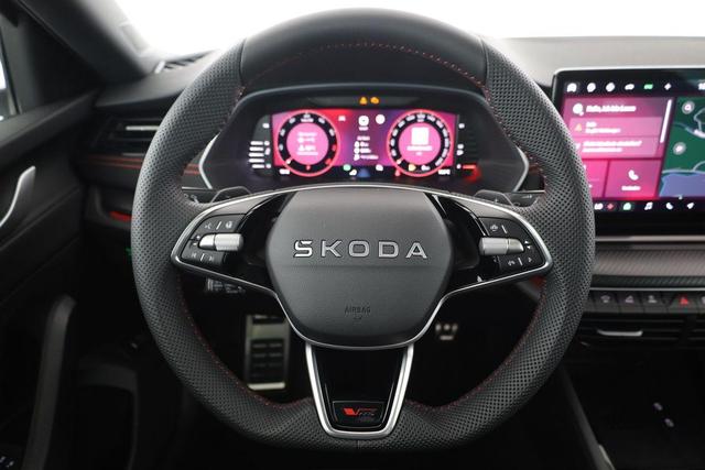 Skoda Octavia Combi RS 2.0 TSI DSG, Facelift, Pano, AHK, 19 Zoll, Canton, el. Klappe, Navi, Matrix, sofort 